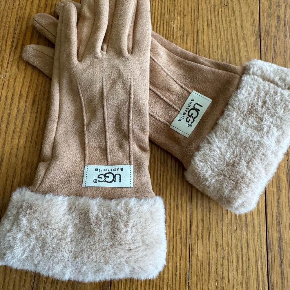 UGG Tan Suede Gloves with Fur Trim